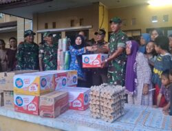 Di Tengah Banjir Kedungwaringin, Dandim 0509 Bekasi Hadir Menguatkan Pengungsi