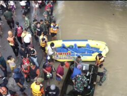 Personel TNI Dikerahkan, Evakuasi Warga Banjir di Desa Labansari Dan Bojongsari Terus Diperkuat