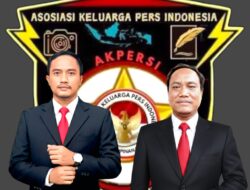 Keselamatan Warga Tak Boleh Menunggu: Kades Karang Patri Gunakan Dana Pribadi Perbaiki Jalan Rusak