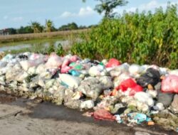 Ketua Akpersi Bekasi Kritik Keras Pembiaran Sampah di Sukabudi-Sukamantri