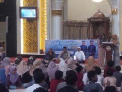 1000 Jamaah Hadiri Buka Puasa dan Santunan Yatim di Masjid Izzatul Islam Grand Wisata