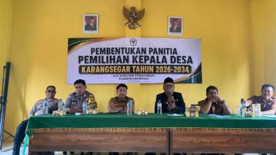 PEMBENTUKAN PANITIA PEMILIHAN KEPALA DESA KARANG SEGAR TAHUN 2026–2034 BERLANGSUNG KHIDMAT