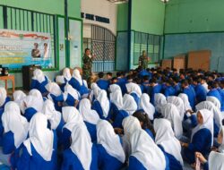 Dukung TMMD 129 Non Fisik, Kodim 0509 Bekasi Gelar Penyuluhan Penerimaan TNI di SMK Trisima Cibarusah