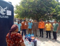 Air Bersih Jadi Kebutuhan Mendesak, BPBD Kabupaten Bekasi Turun Langsung Bantu Warga Sumberurip