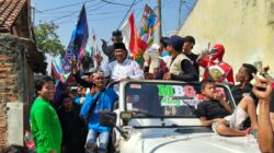 Dikawal Ribuan Simpatisan, Bahrudin Nomor Urut 1 Gelar Kampanye Keliling Desa Karangreja